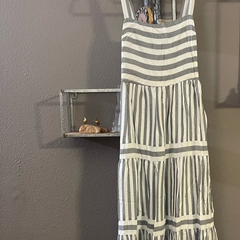 Evereve White and Green Ruffled Tiered Sundress
